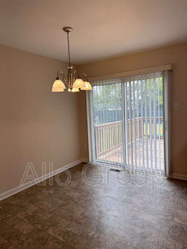 Photo - 51 N Bellwoode Dr