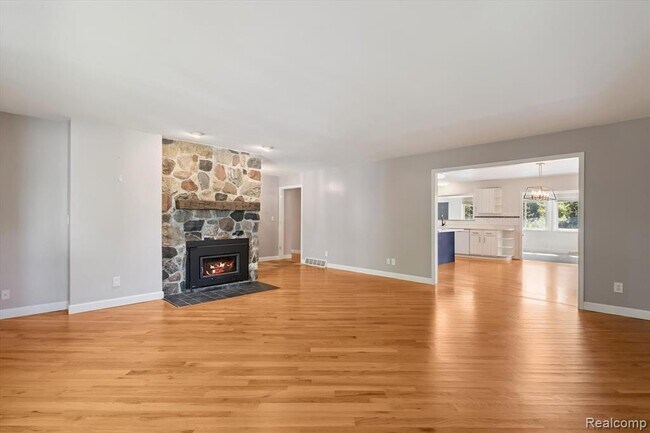 Photo - 2860 E Coon Lake Rd