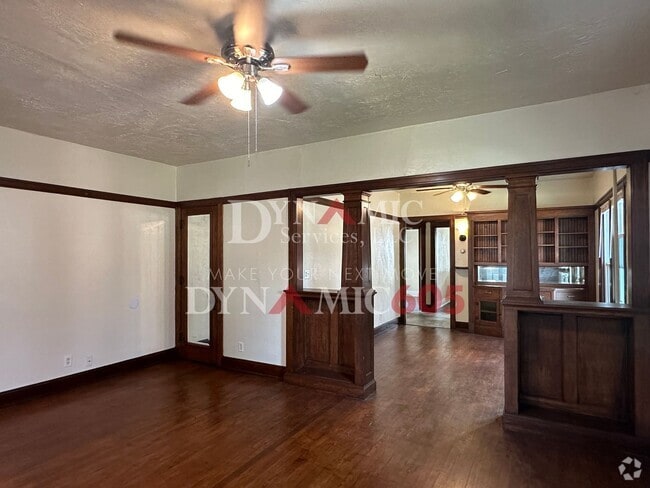 Building Photo - 641 S Dakota Ave Unit Apt. 1