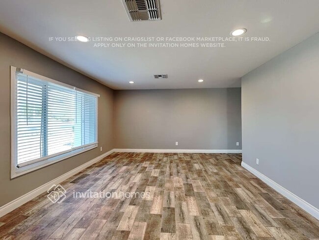 Photo - 1335 E Hermosa Dr