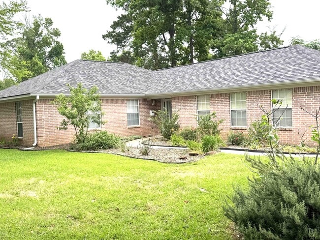 Photo - 10323 W Lakeshore Dr