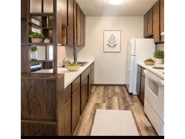 Photo - 301 W Bert St Unit 13