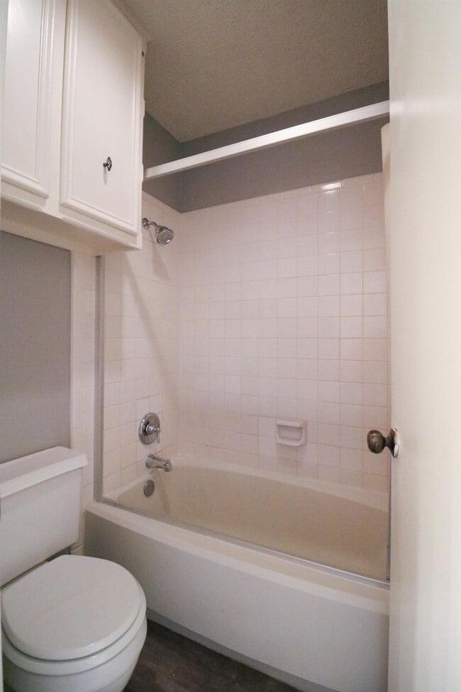 Photo - 5422 34th St