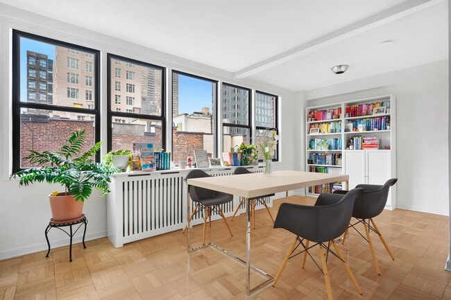 Building Photo - 241 E 76th St Rental