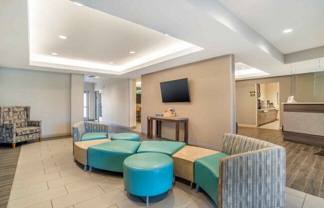 Furnished Studio-Greenville - Woodruff Rd