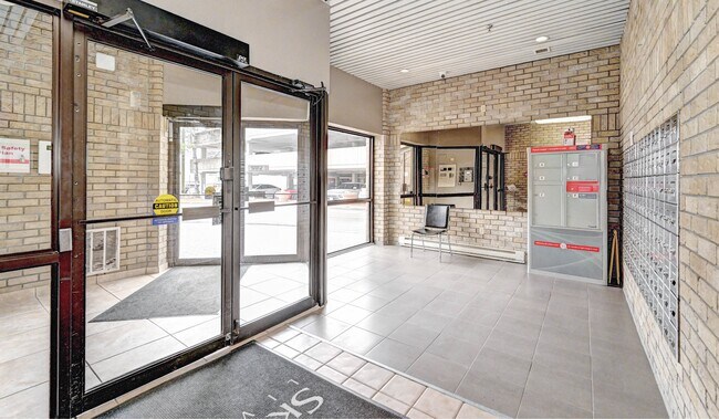 Photo - Grand Central Place