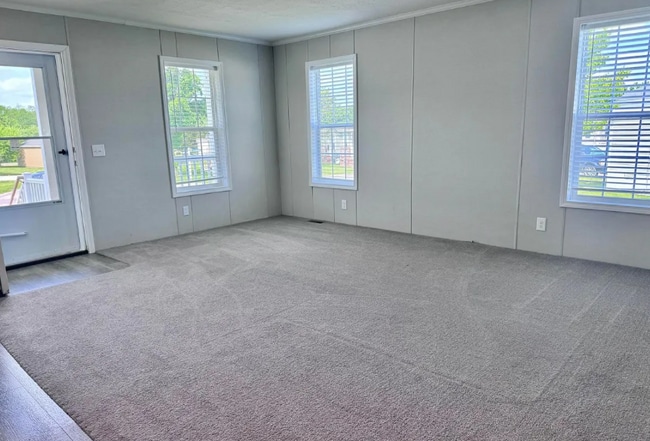 Photo - 17019 Coventry Ln