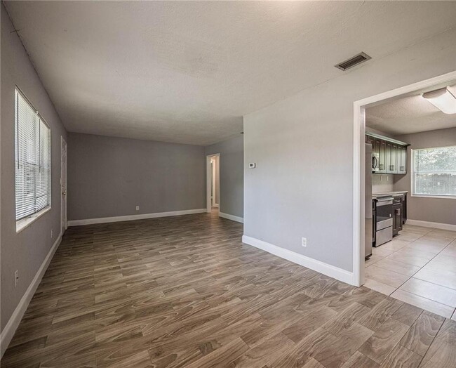 Photo - 2414 Avenue A Terrace NW