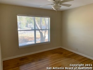 Photo - 111 Laddie Pl