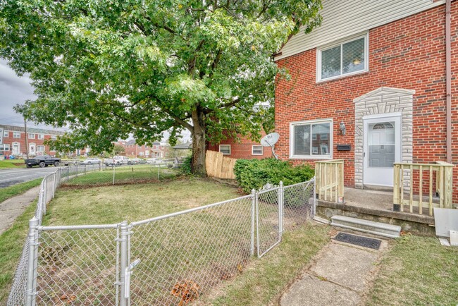 2236 Searles Rd