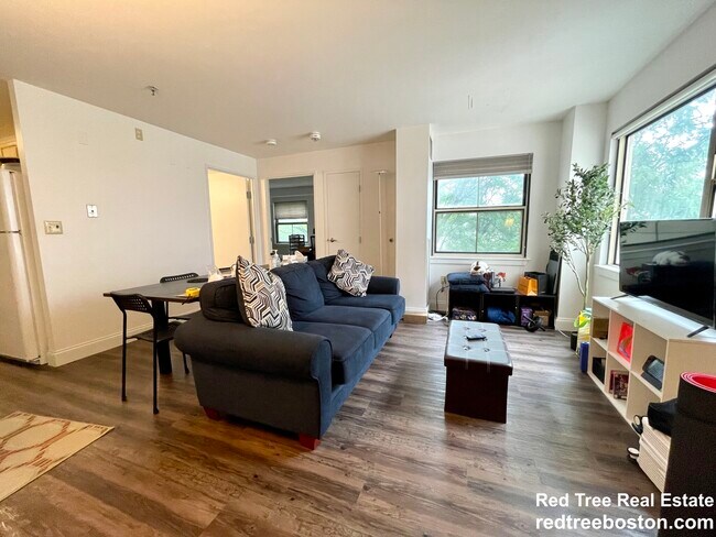 Photo - 888 Washington St Unit 601