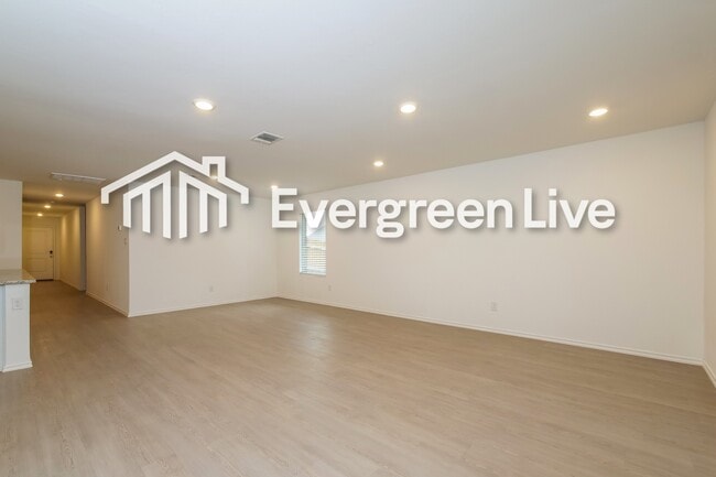 Photo - 9100 SW 20th St