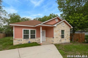 Photo - 419 San Manuel Ave