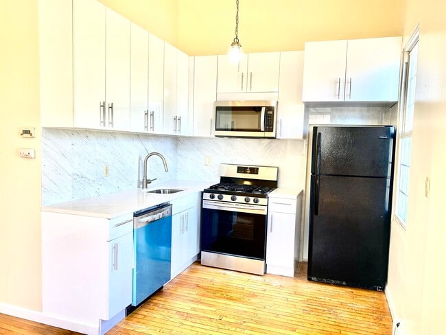 Photo - 325 Central Ave Unit 2