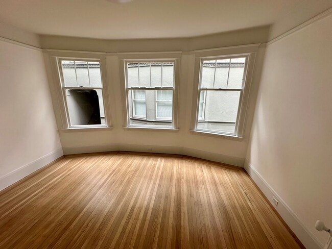 Photo - 2620-26 Van Ness Unit 2620 Van Ness