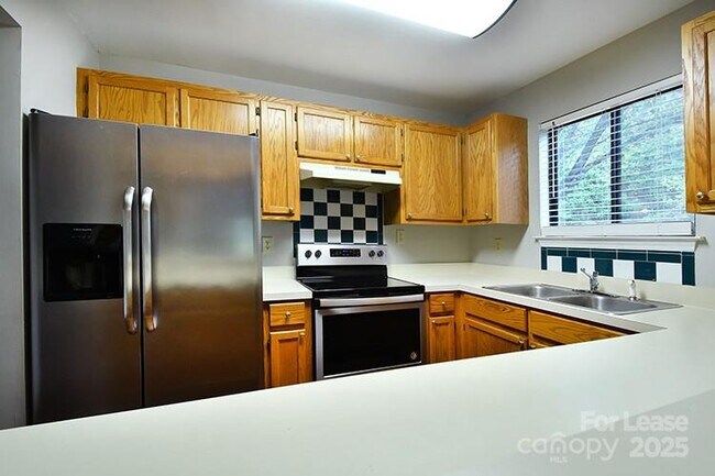 Photo - 411 Mallard Head Pl