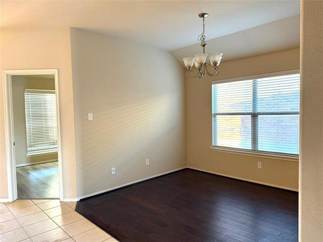 Photo - 1001 Golden Bear Ln