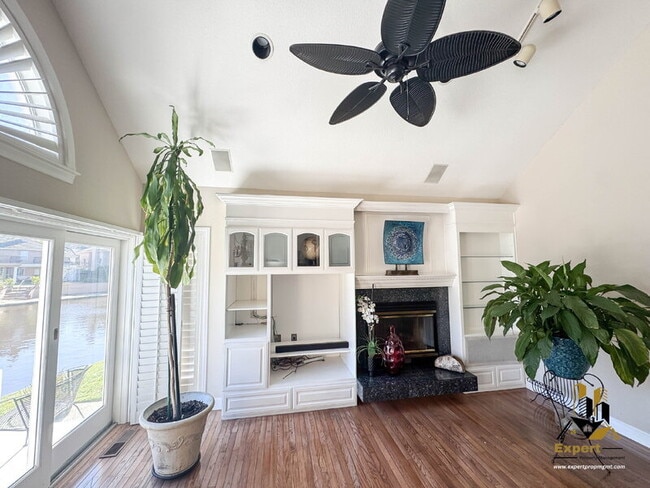 Photo - 4817 Breckenridge Ct