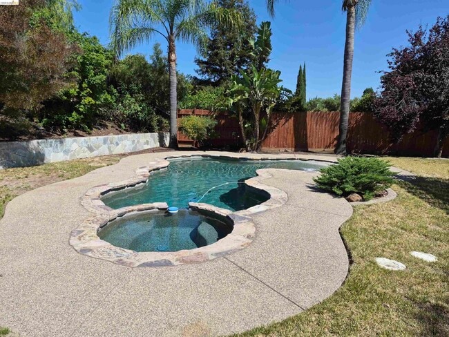 Photo - 4016 Caldera Way
