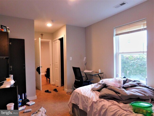 Photo - 1744 N 16th St Unit 3