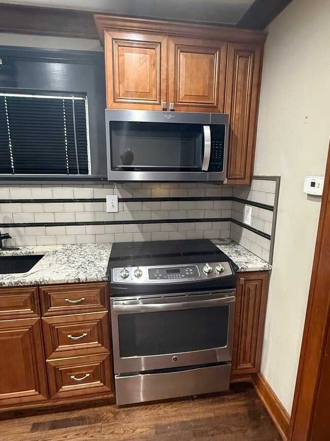 Photo - 3816 Flora Ave