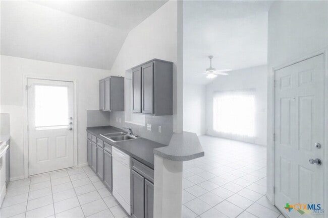 Photo - 3603 Woodrow Dr