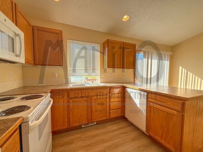 Photo - Beautiful Gleneden Heights Home