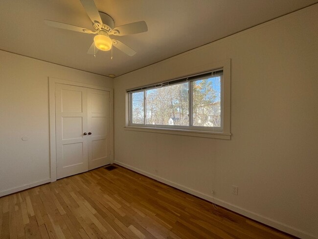 Photo - 3BR/1BA unit less than 3 mi from LANL and downtown! (4477 Yucca Unit B)