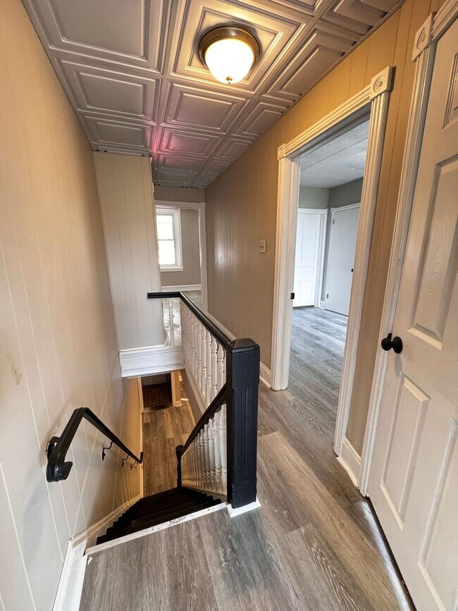 Photo - Newly Rehabbed 3-Bedroom in Strawberry Man...