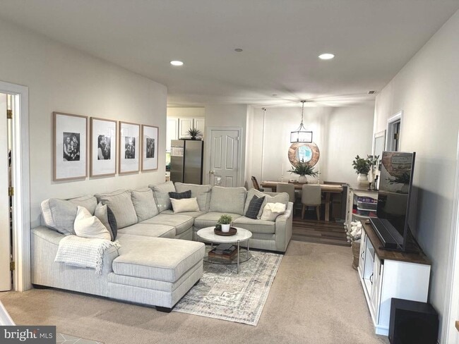Photo - 1324 West Chester Pike Unit 203
