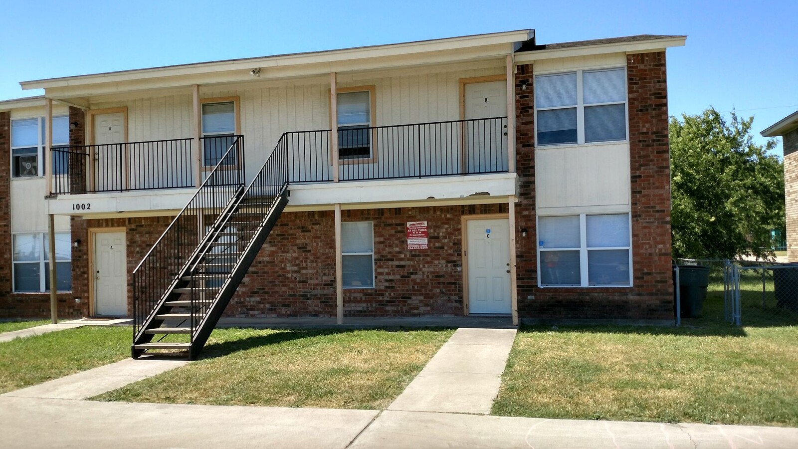 Photo - 1002 Circle M Dr Unit Apt C