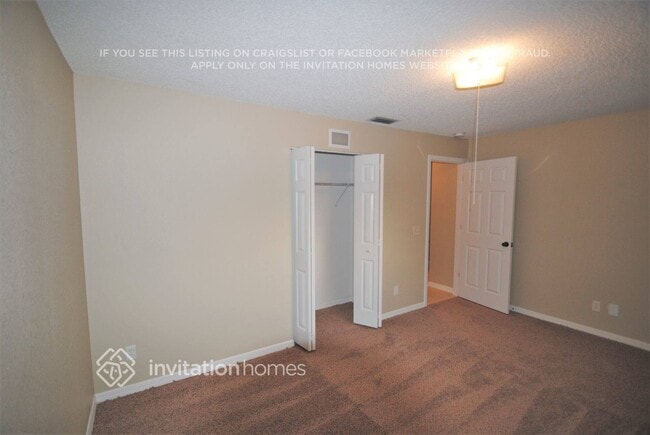 Photo - 1796 Barker St NE