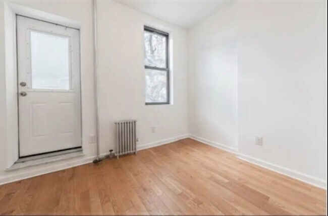 Photo - 32 Garnet St Unit 1L