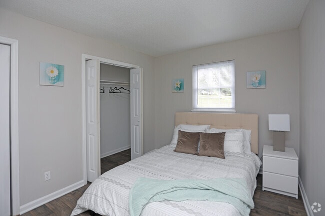 Photo - Charleston Apartments