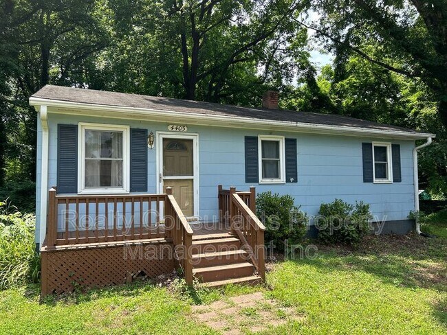 Photo - 4403 Edgemore Rd
