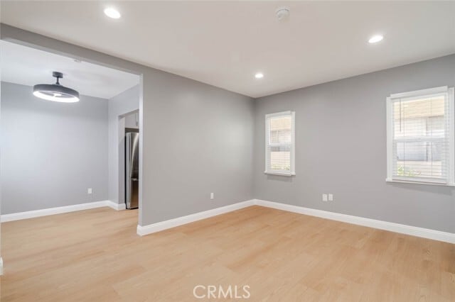 Photo - 1051 Western Ave Unidad A