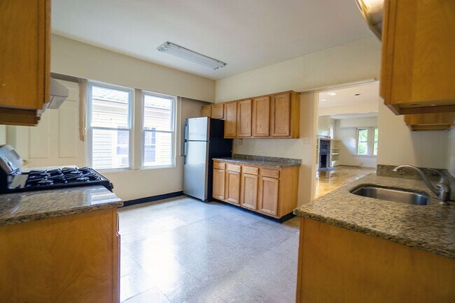 Photo - 722 Euclid Ave Unit Euclid 722
