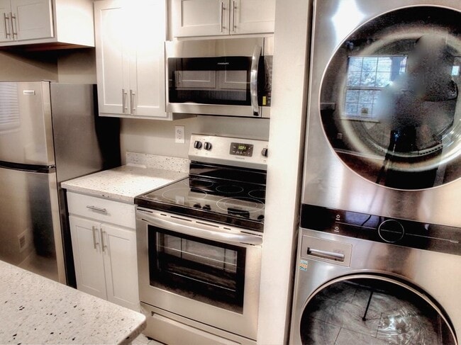 Photo - 316 E 17th Ave Unit 316 E 17th Ave.