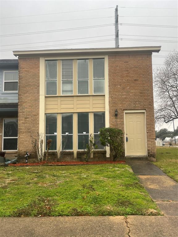 Photo - 8294 Oakhaven Rd