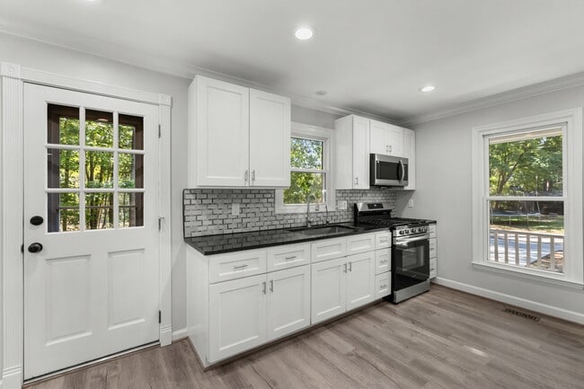 Photo - 3641 Meadow Creek Ln