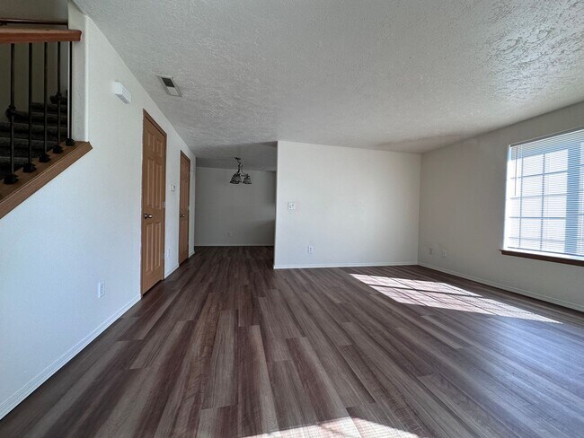 Photo - Stunning Spacious Duplex near Fairview Village!