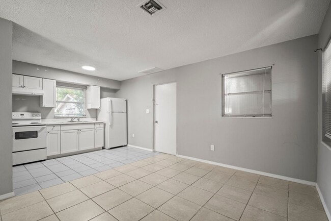Photo - 75-77 Cypress St Unit 75 Cypress St
