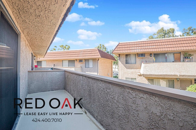 Photo - 821 N Wilcox Ave Unidad 208