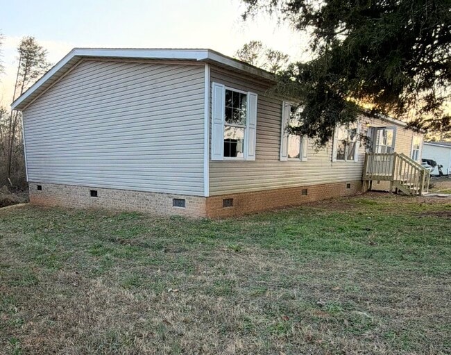 Photo - 796 Breazeale Rd