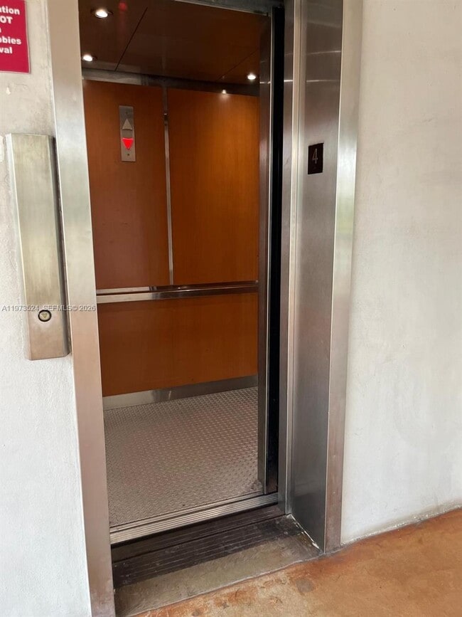 Photo - 1698 Jefferson Ave Unit 36