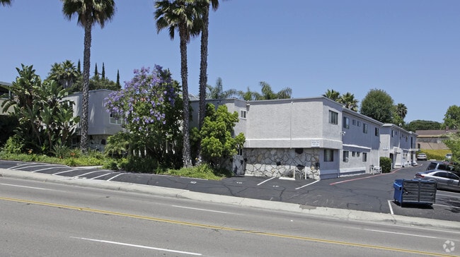 Building Photo - The Dalton Apartments
