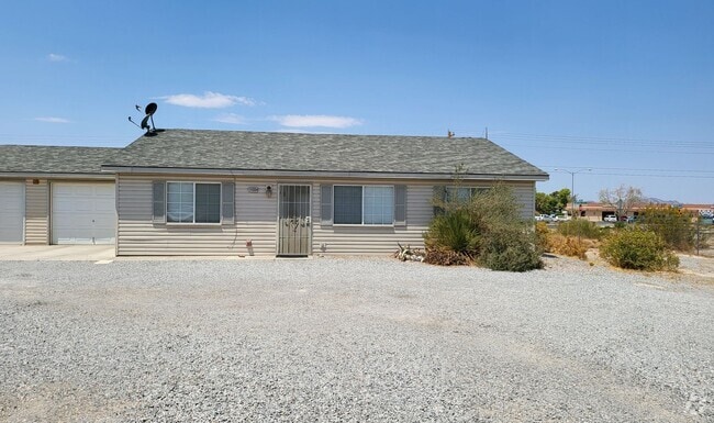 Building Photo - 2400 E Ambush St Unit B Rental