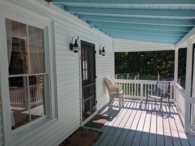 Photo - 411 River Rd