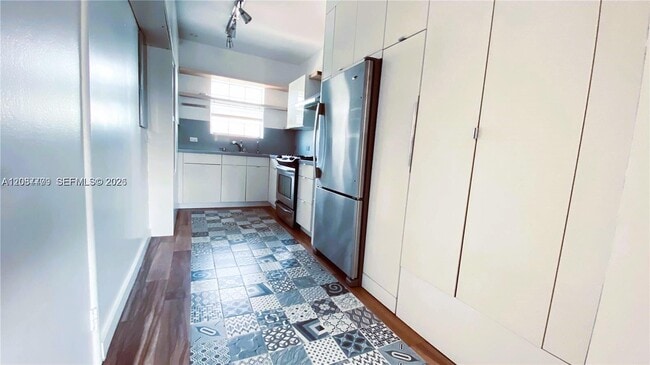 Photo - 8620 Byron Ave Unit 86208A