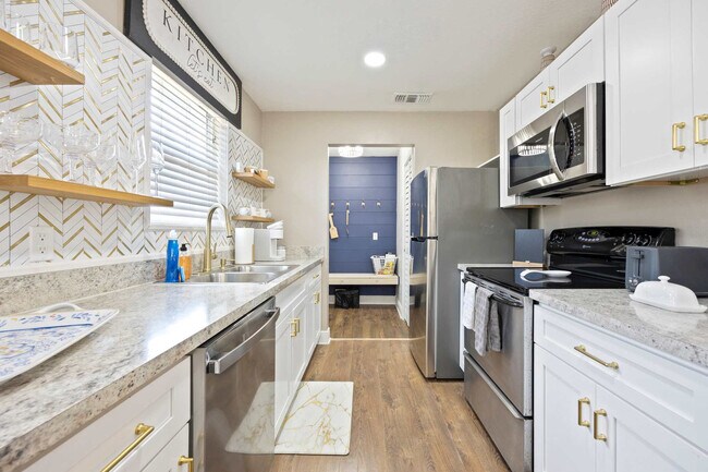 Photo - 3145 Aspinwall Ave Unidad ID1044469P